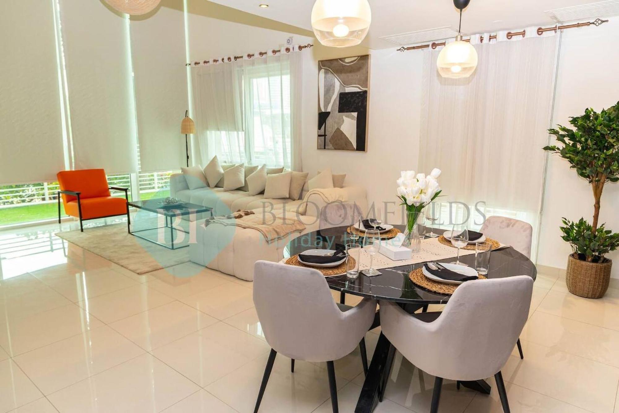 Bloomfields 2br Townhouse Marina Square Alreem Holiday home
